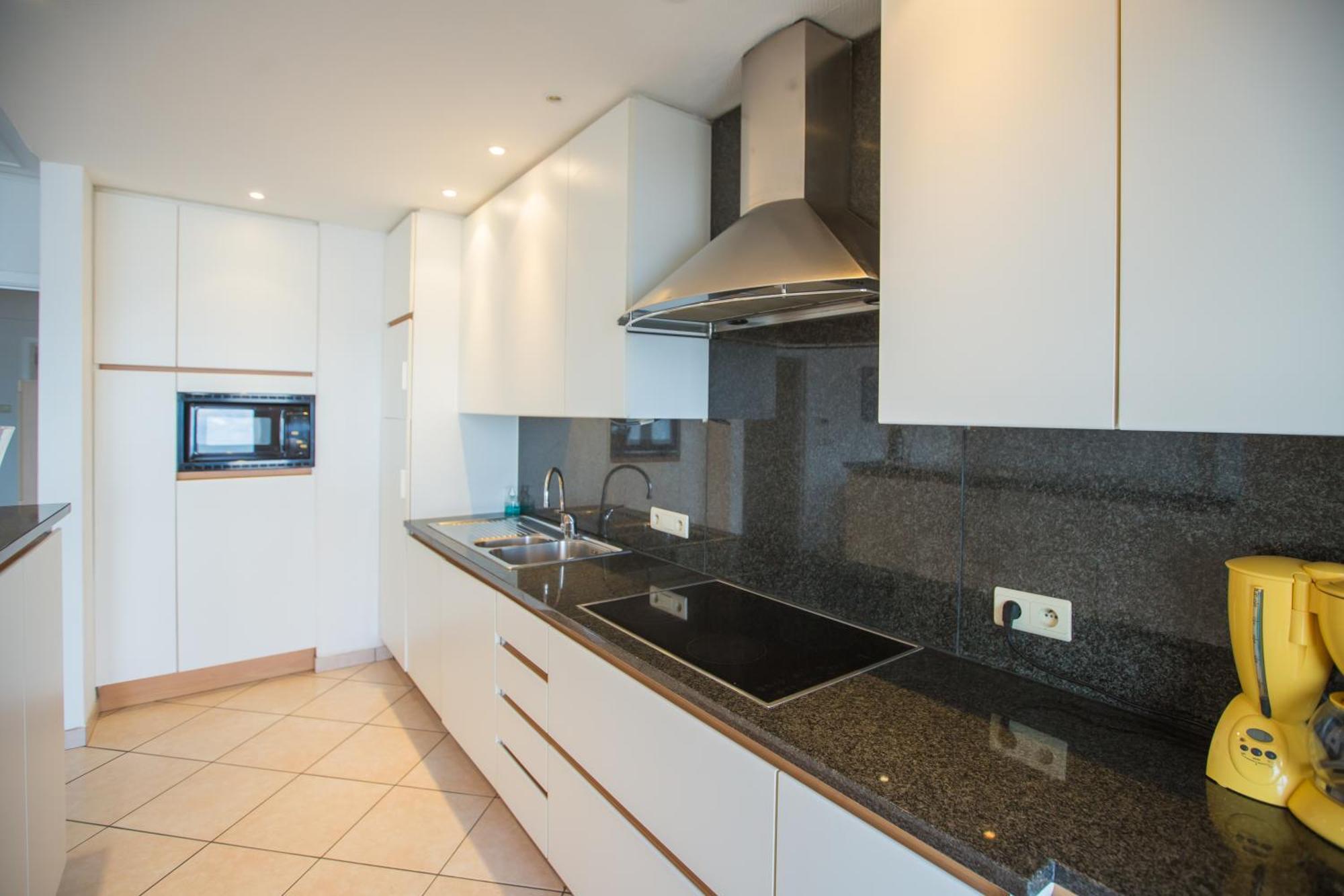 Bright Apartment With Sea View ออสเทนด์ ภายนอก รูปภาพ